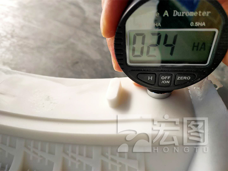 輪胎硅膠模具硬度測試 輪胎硅膠模具硬度測試